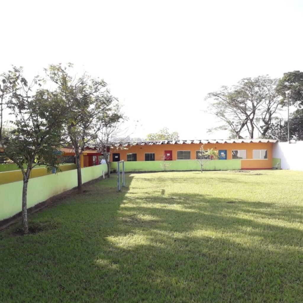 Grupo-Vivencia-Clinicas-de-Racuperacao-de-dependentes-quimicos-e-alcoolatras-homem-Medicos-especializados-em-tratamento-de-dependentes-quimicos_Araras