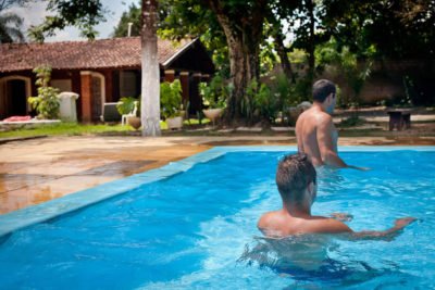 piscina-e-área-de-lazer-da-clínica-de-recueração-para-dependentes-químicos-em-campinas-sp